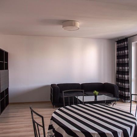 Sdh 2 Radzymin Comfortable Apartment Near Warsaw Екстер'єр фото