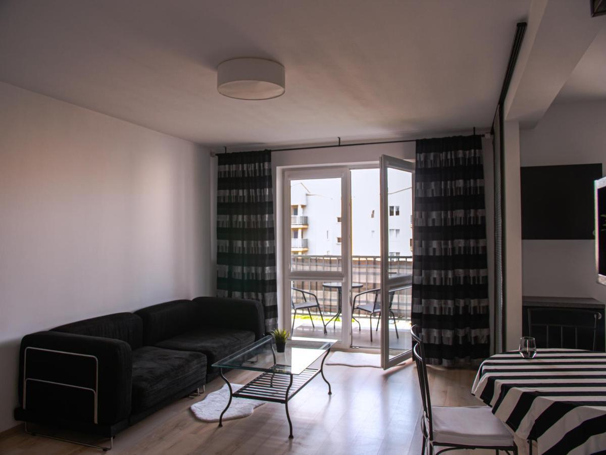 Sdh 2 Radzymin Comfortable Apartment Near Warsaw Екстер'єр фото