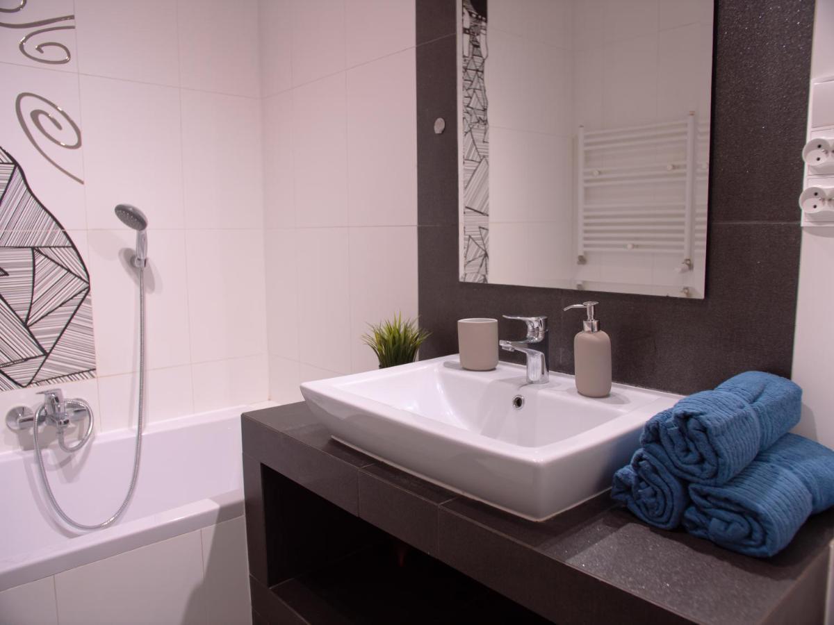 Sdh 2 Radzymin Comfortable Apartment Near Warsaw Екстер'єр фото