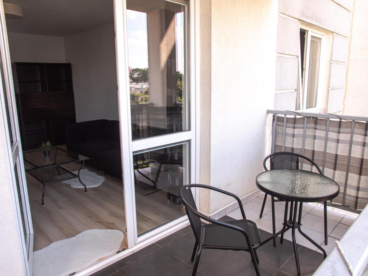 Sdh 2 Radzymin Comfortable Apartment Near Warsaw Екстер'єр фото